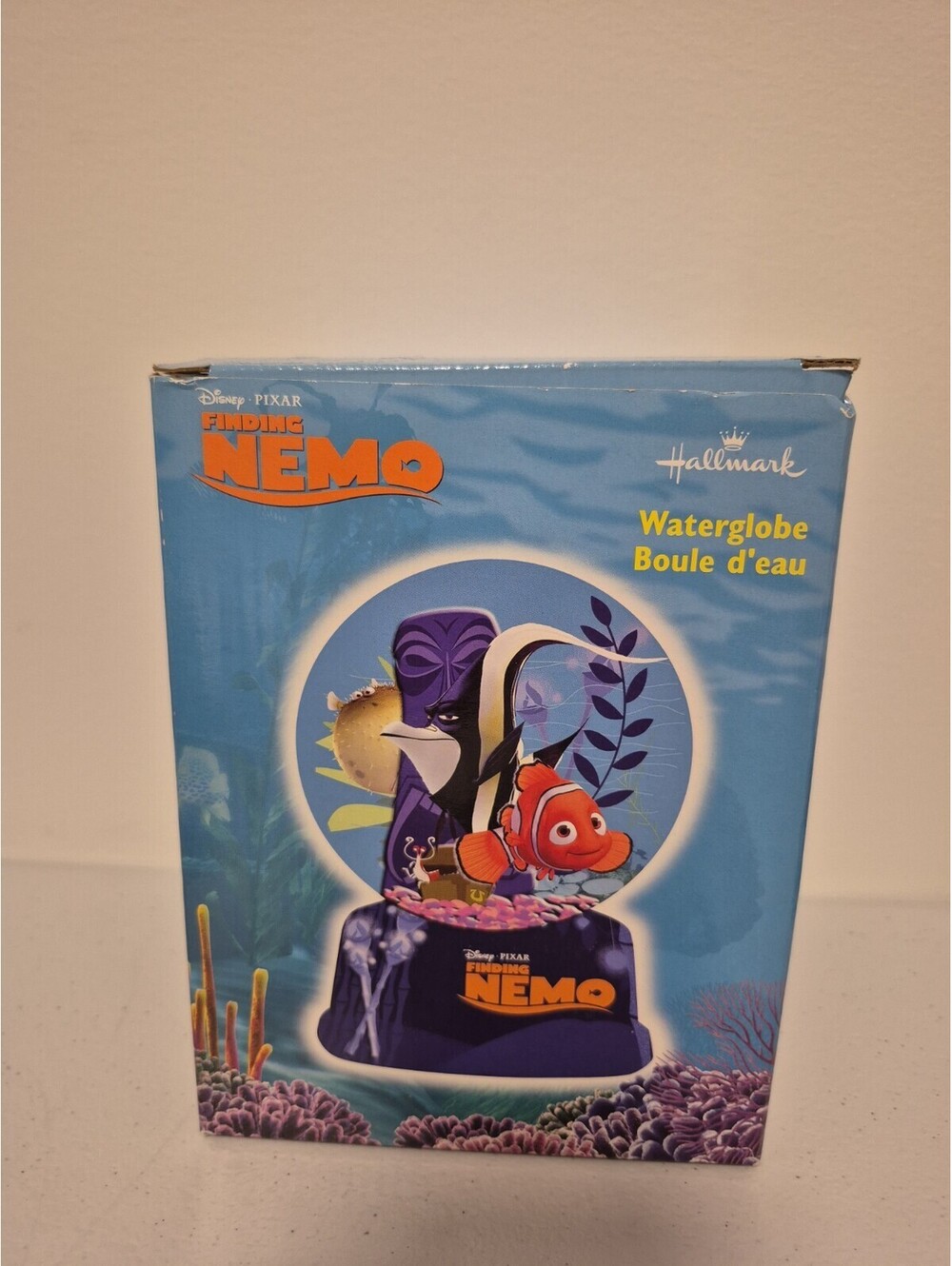 Hallmark Disney Pixar Finding Nemo Glass Water Globe Waterglobe NEW